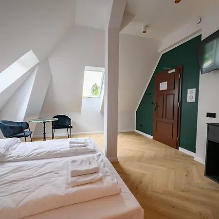 Orient Express Апартаменти *