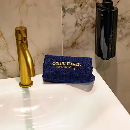 Orient Express Apartamento *