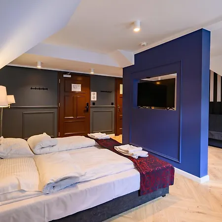 Orient Express 斯克拉斯卡波伦巴