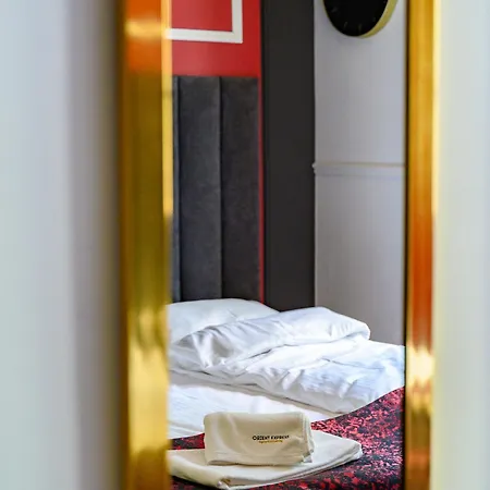 Orient Express Apartamento *