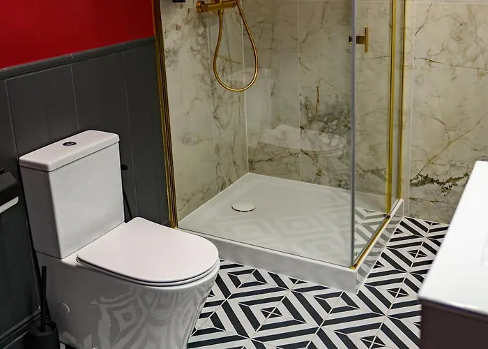 Orient Express Apartment